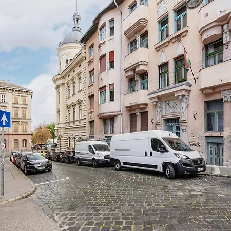 Apartament Jones At Chain Bridge Budapeszt