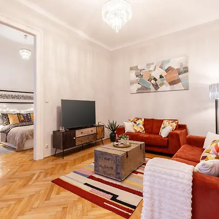 Apartament Jones At Chain Bridge *